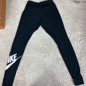 Super comfy Nike leggings